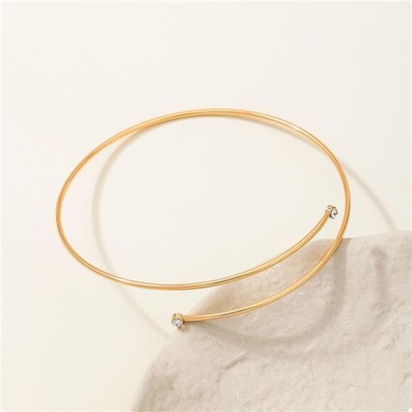 Delicate Gold Wire Upper Arm Bracelet - Picture 3 of 5